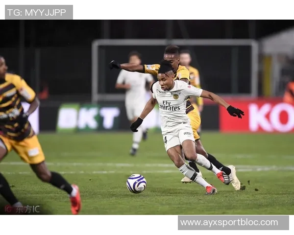 米兰今日训练动态恩昆库与奇克进行单独训练埃斯图皮尼安正在接受治疗